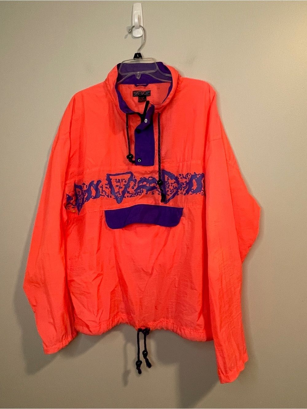 VINTAGE Hot Zone Neon Coral Pullover Windbreaker with Purple Accents XL